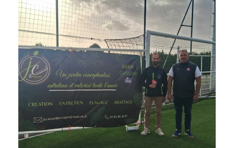 JC Cassard Paysages - Remise de ballon du match
